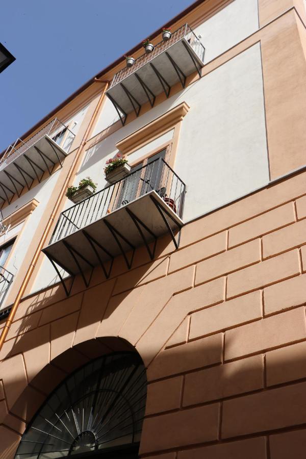 Meloluxuryhouse Villa Palermo Bagian luar foto